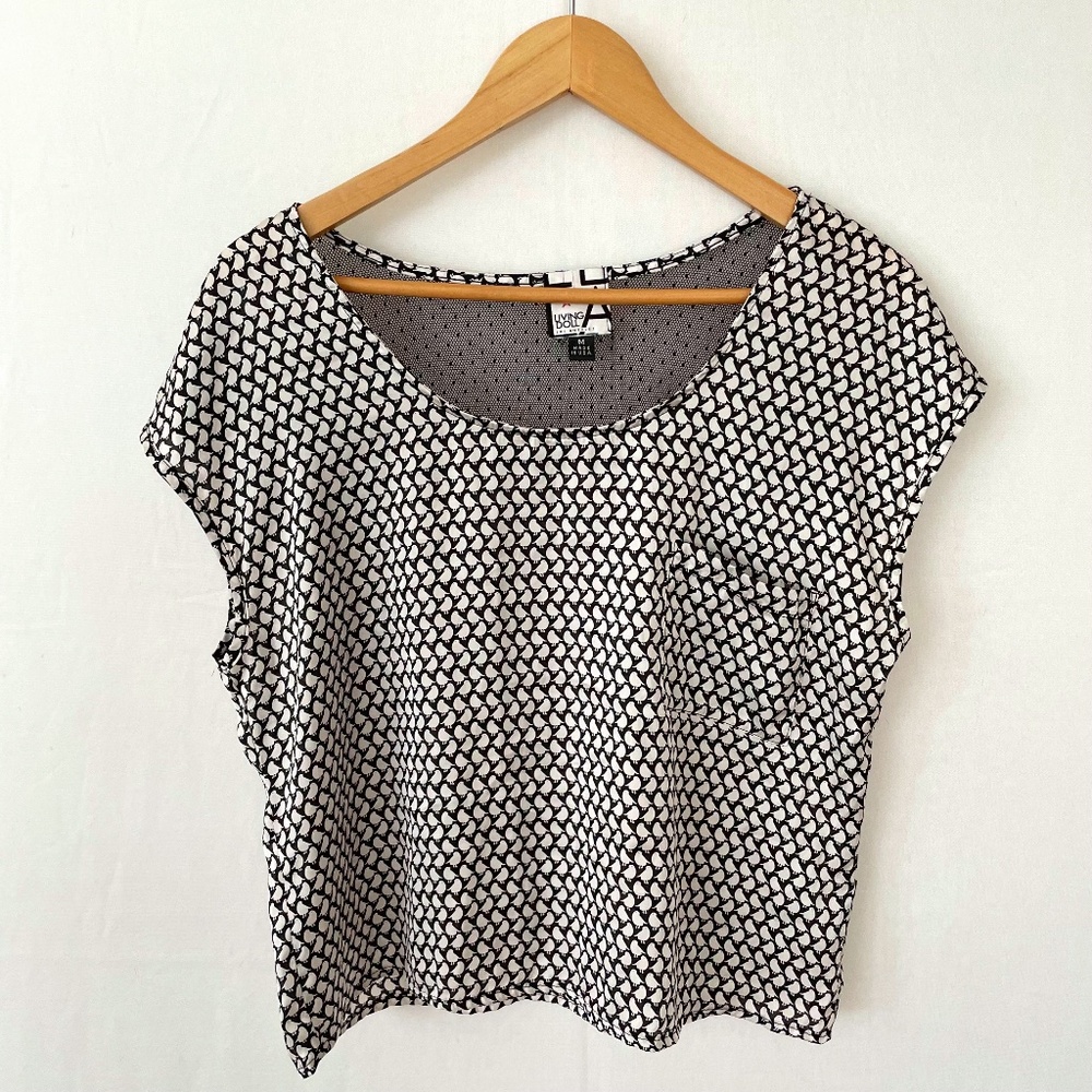 LIVING DOLL LA Women's Medium Partridge Bird Black & White Cap Sleeve Top